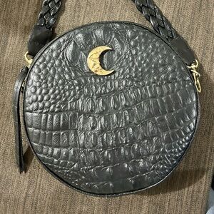 Leather crossbody bag